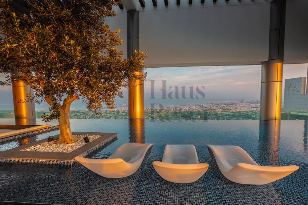 Paramount Midtown Hotel - Luxury Apartments & Infinity Pool with Burj Khalifa View