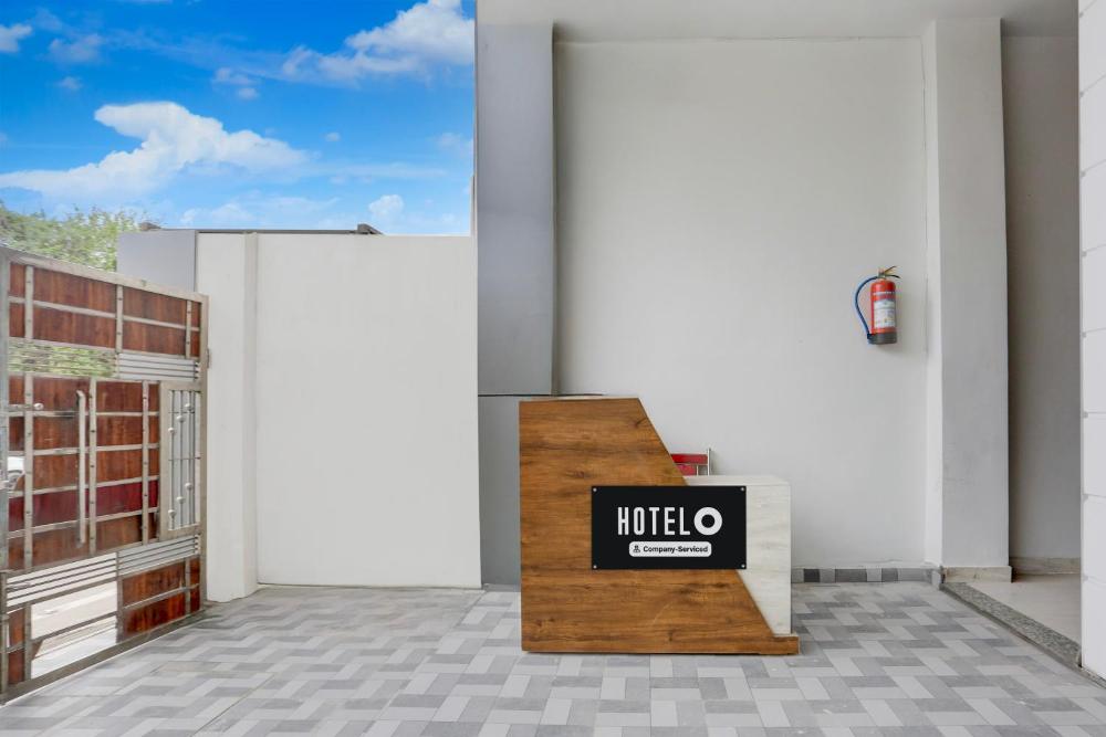 OYO Hotel O Bareilly Near Satellite Bus Stand