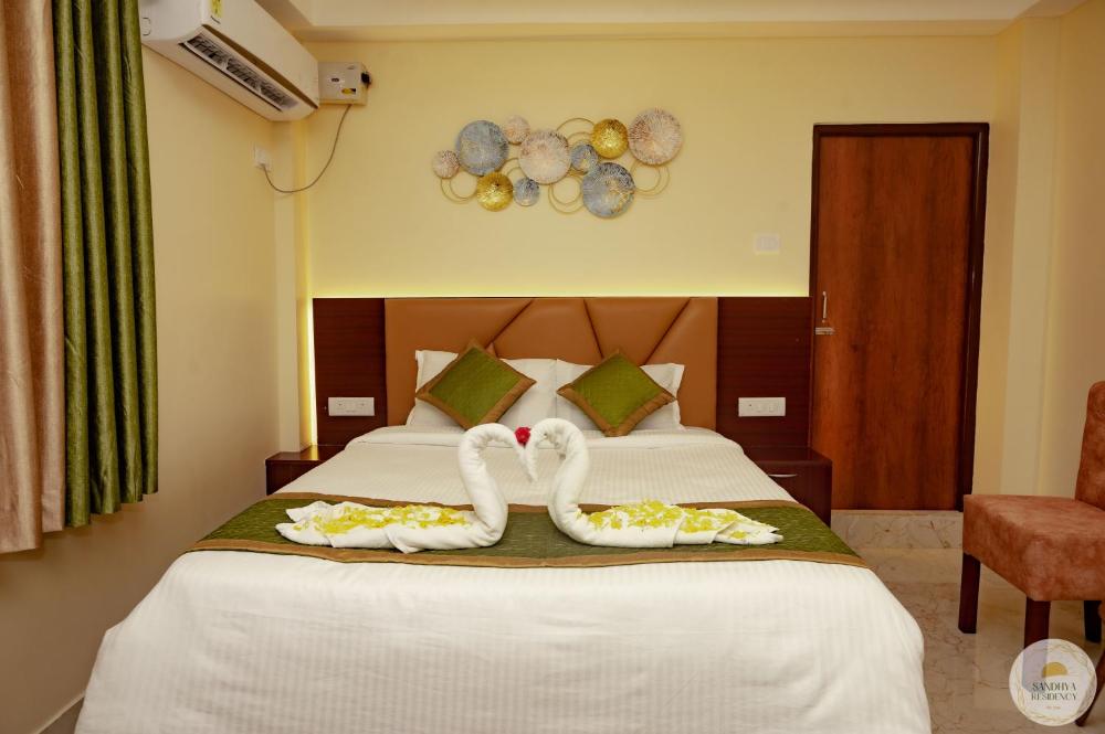 Room, Bathtub