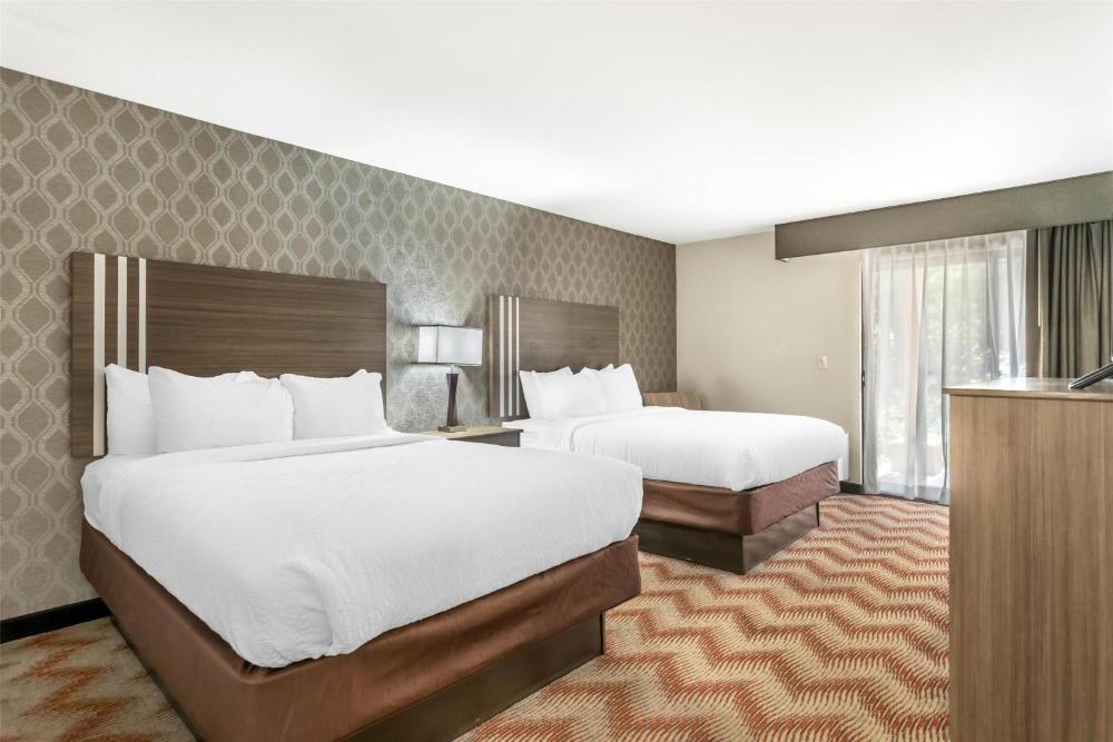 Room image 2