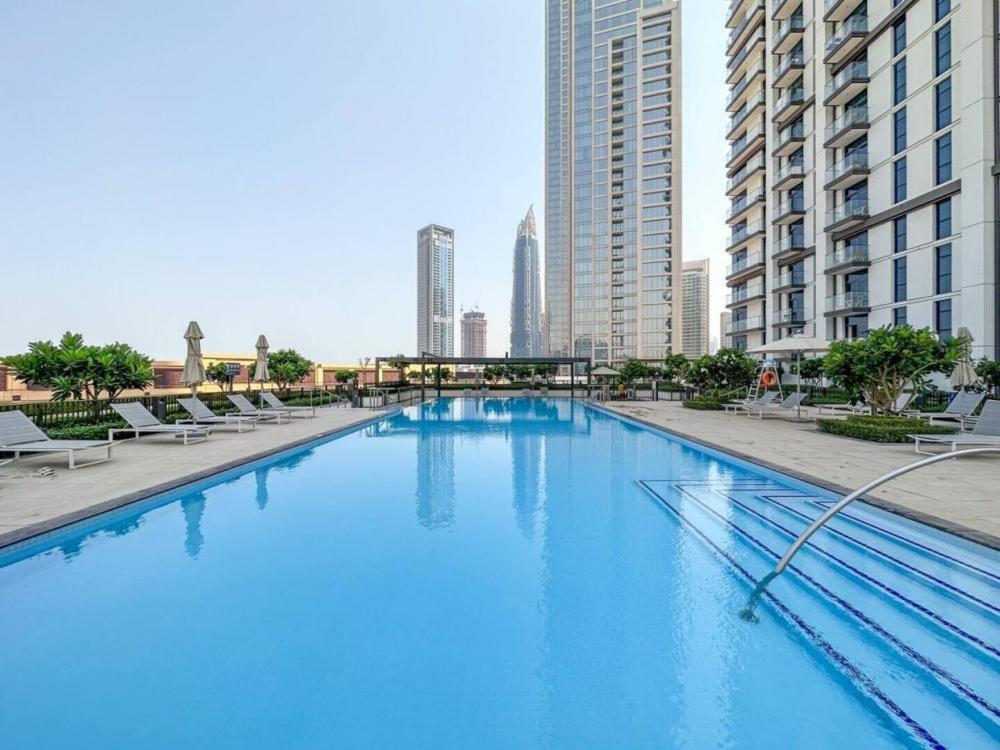 Elegant 1-Bedroom , Burj Khalifa View , Burj Crown