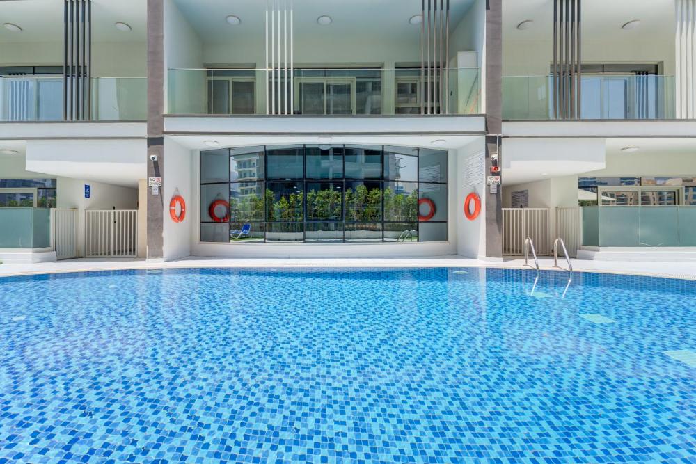 151 Residence Jumeirah Gardens
