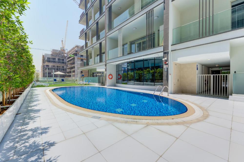 151 Residence Jumeirah Gardens