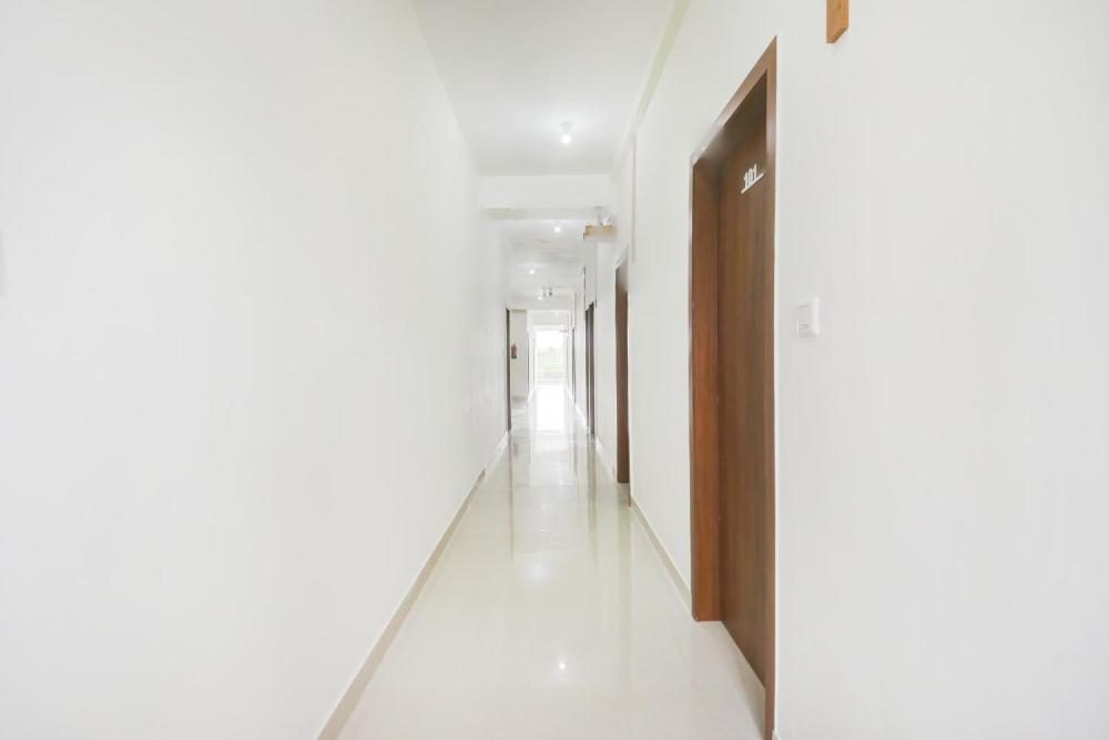 Super Townhouse Maralkunte near Shree Kateramma Temple
