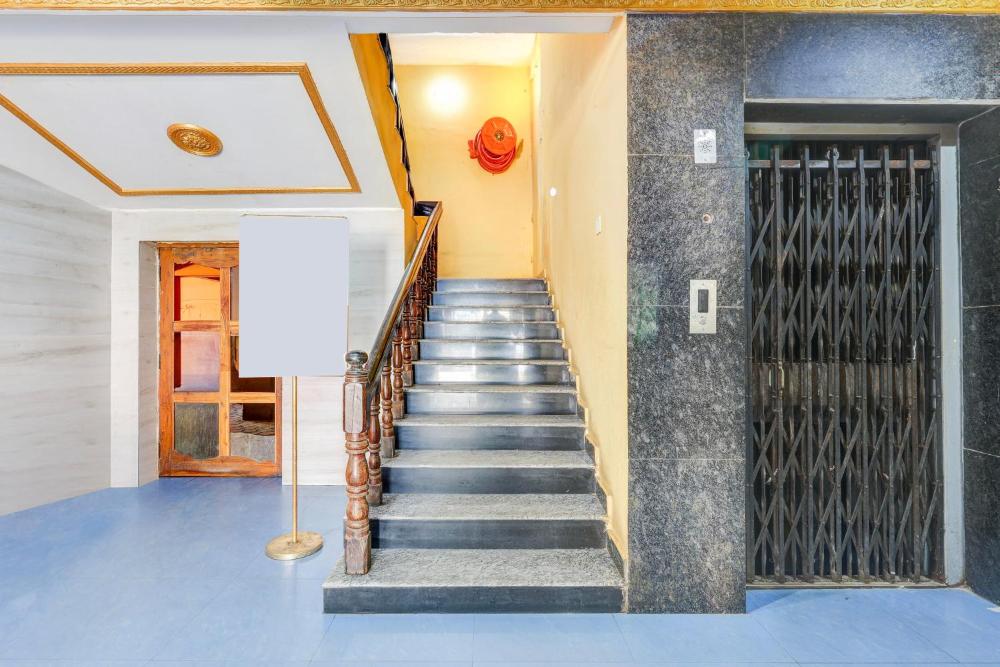 Super Hotel O Rayagada Downtown