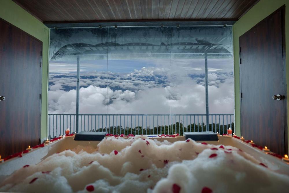 Summit Enigma Resort & Spa, Lamahatta
