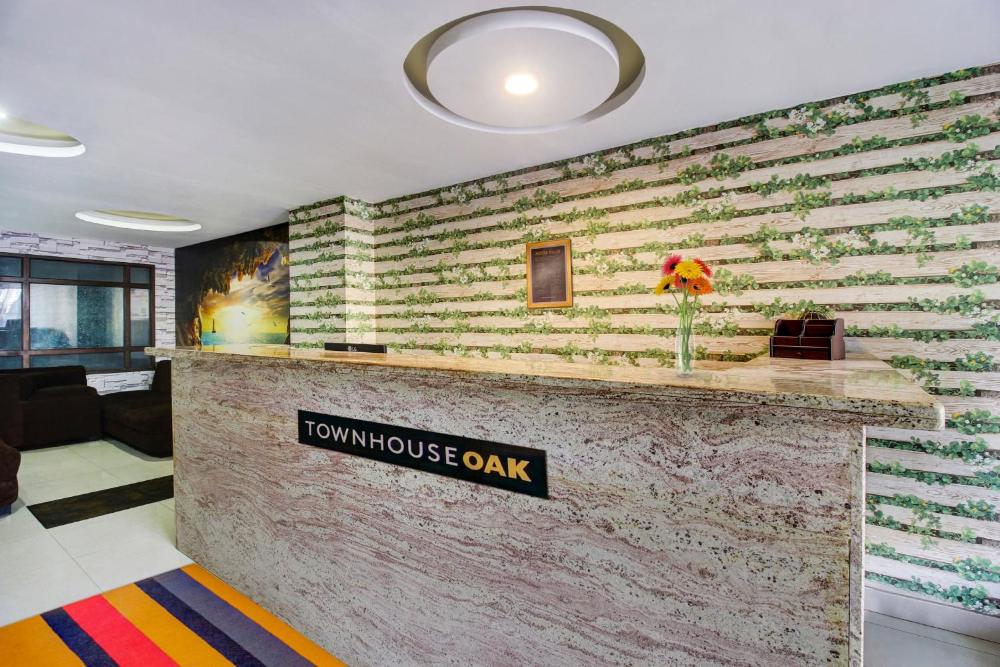 Super Townhouse Oak LB Nagar Ramoji