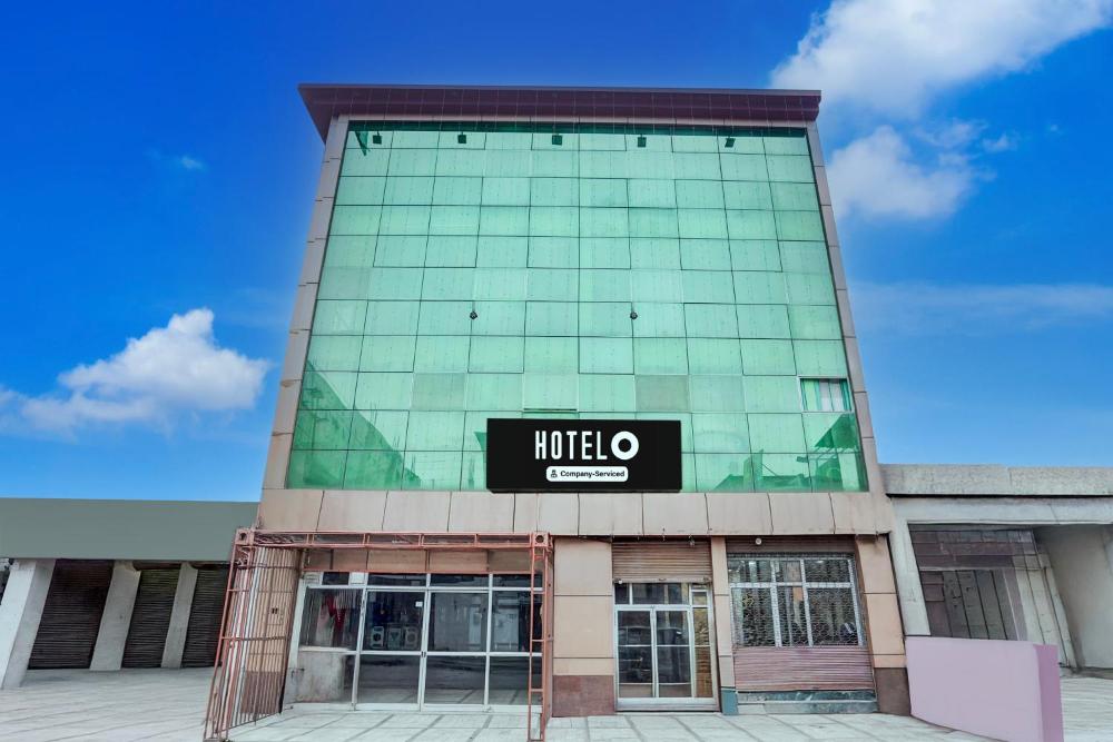 Super Hotel O Govind Nagar Kanpur Formerly Maharoopa Palace