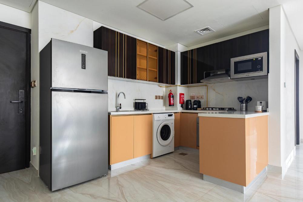 Luxury 3Br Apts w Private Pools in Gemz by Danube