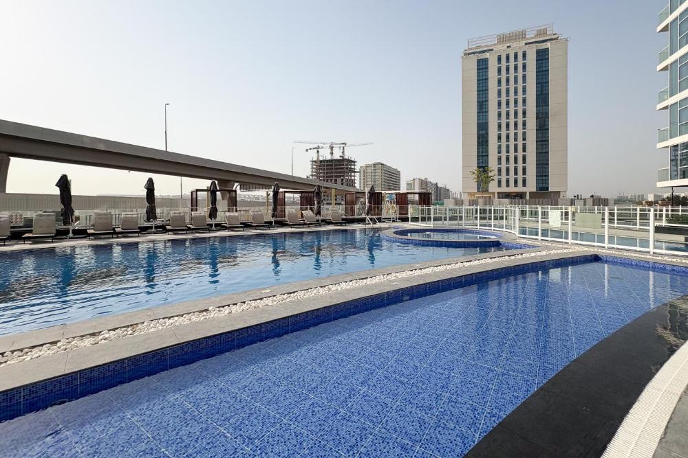 Luxury 3Br Apts w Private Pools in Gemz by Danube