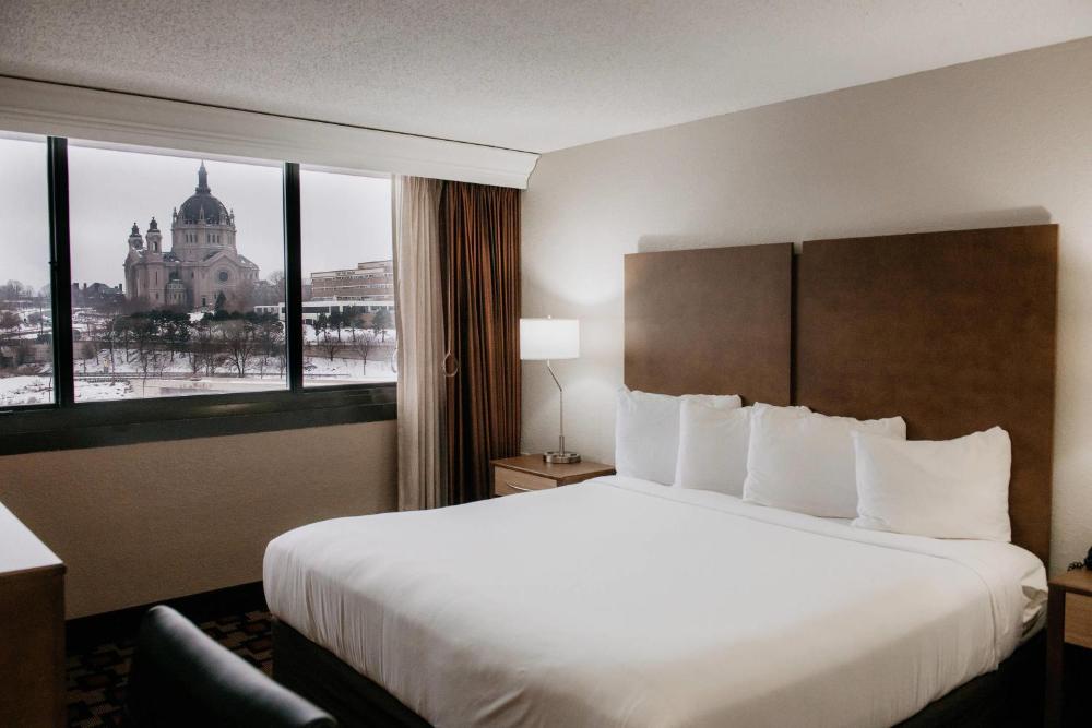 radisson hotel st paul downtown