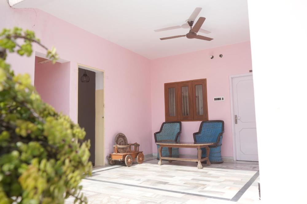 Hotel Karni Niwas