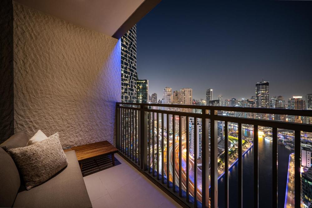 Seraya Residences at 52-42 EMAAR
