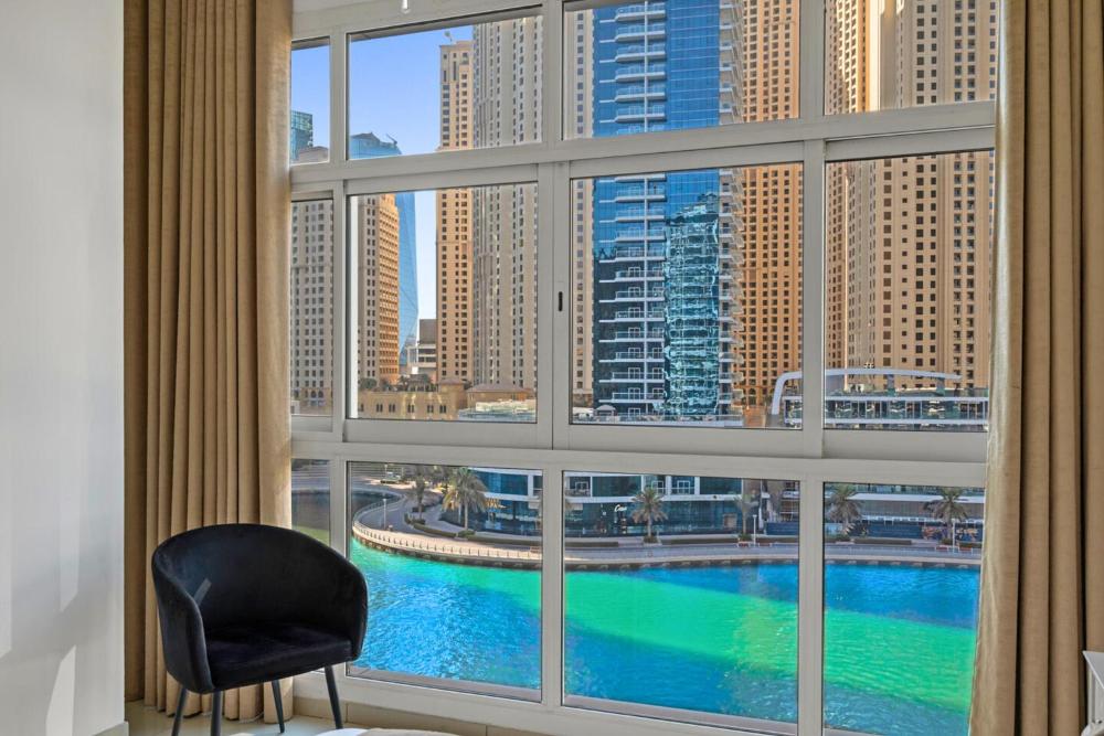 Serene 1BR with Stunning Marina Views @DubaiMarina