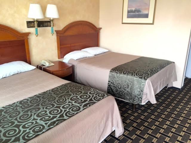 Room Image 3