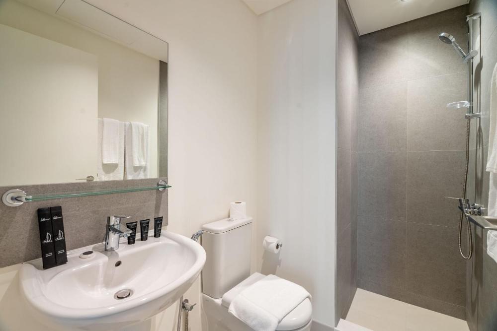 Luxurious 4BR with Boulevard View - 10 min to Burj & Mall