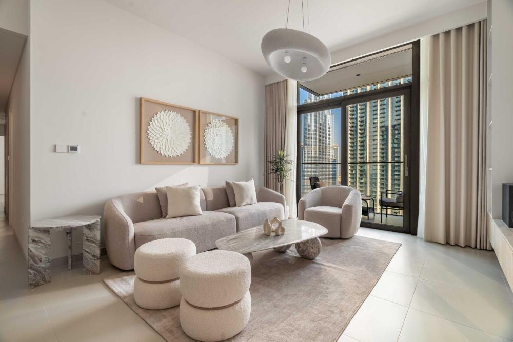 Luxurious 4BR with Boulevard View - 10 min to Burj & Mall