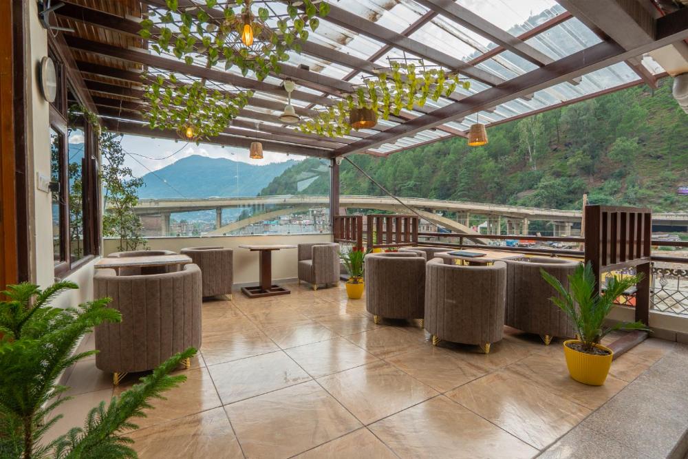 Monal Homestay