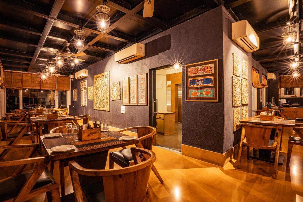 Tripli Hotels Shiv Villas