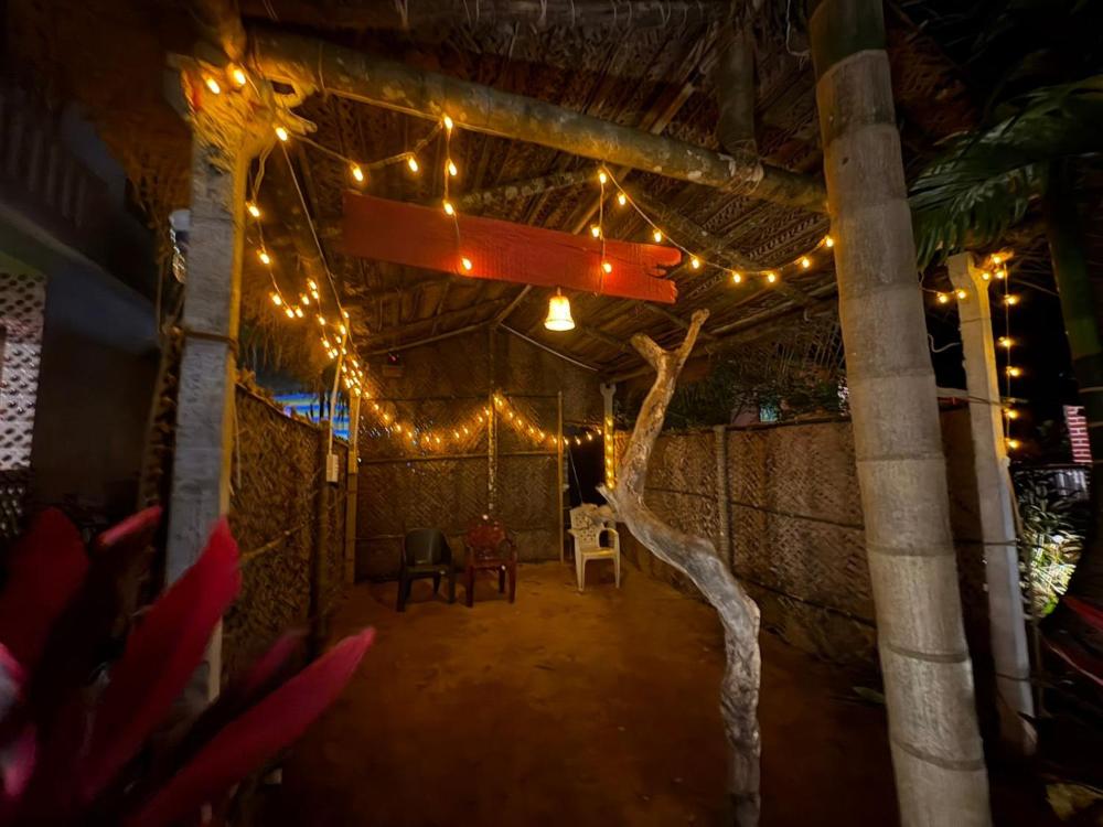 ARECA NEST