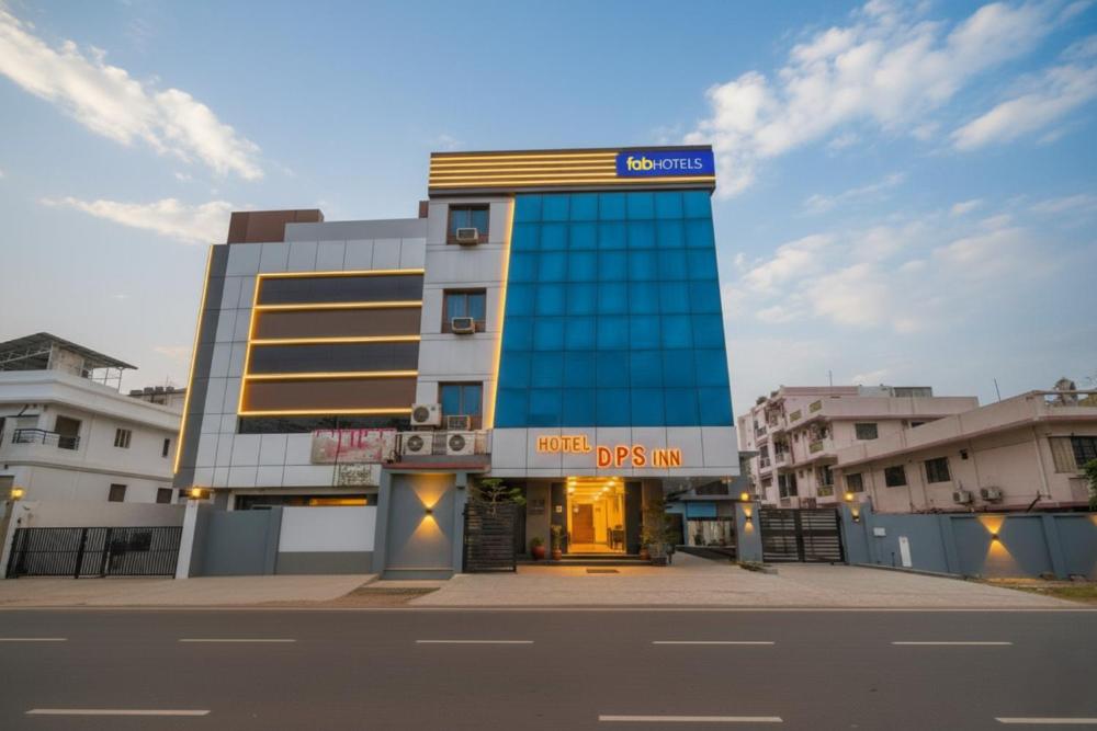 Hotel D.P.S International By WB Inn