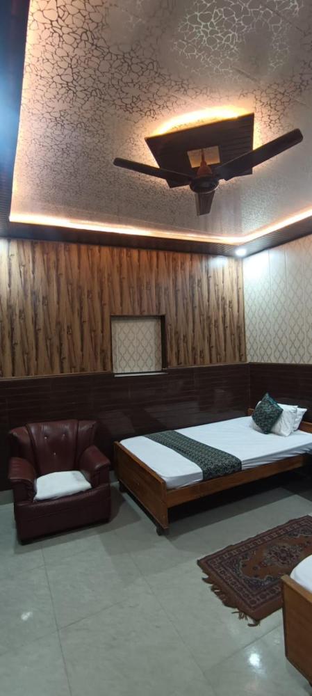 Hotel Rajgir International