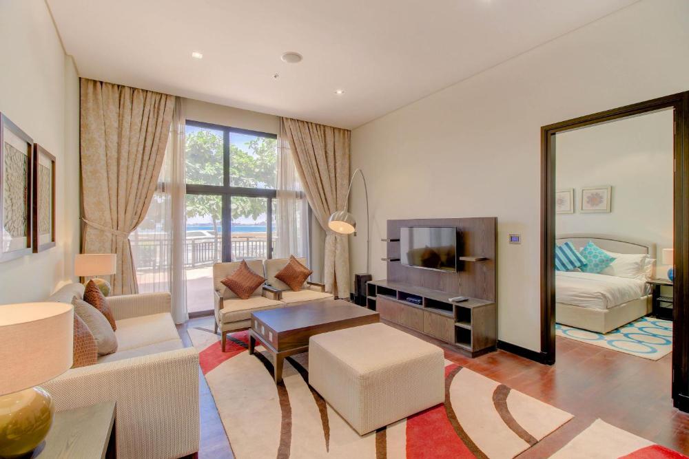 Luxe Getaways Royal Amwaj Palm Jumeirah Resort Apartment Holiday Home
