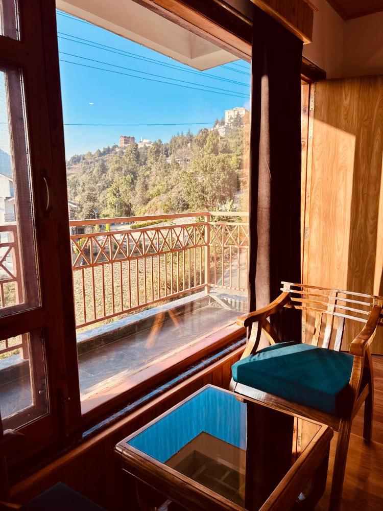 Shalom Hillcrest Inn