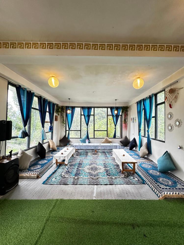RARE HOUSE