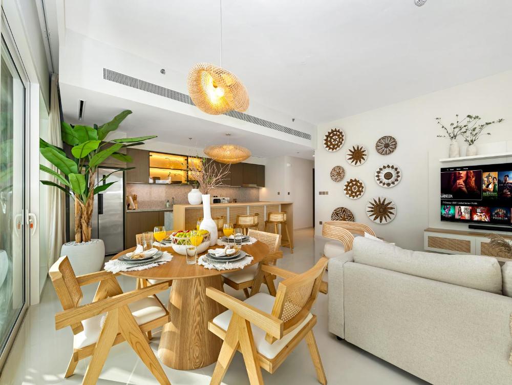 Ultra-Luxury 2 Bedroom Beachfront Escape with Sea Views