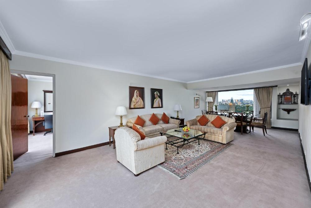 Room image 3