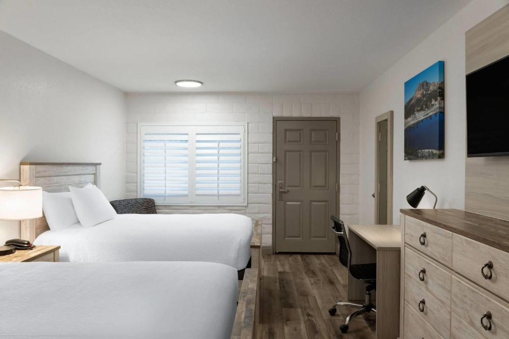 Room image 2