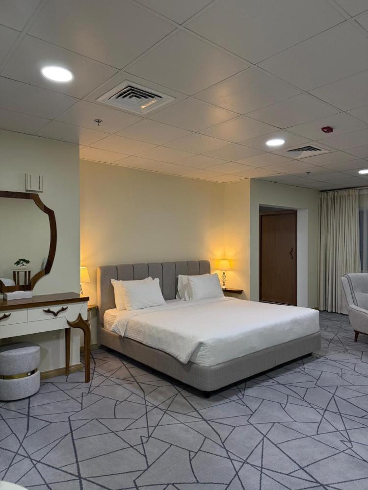 Room Image 2
