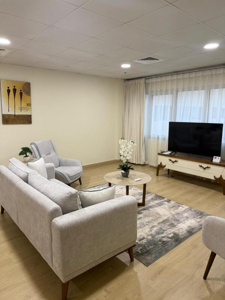 Room Image 4