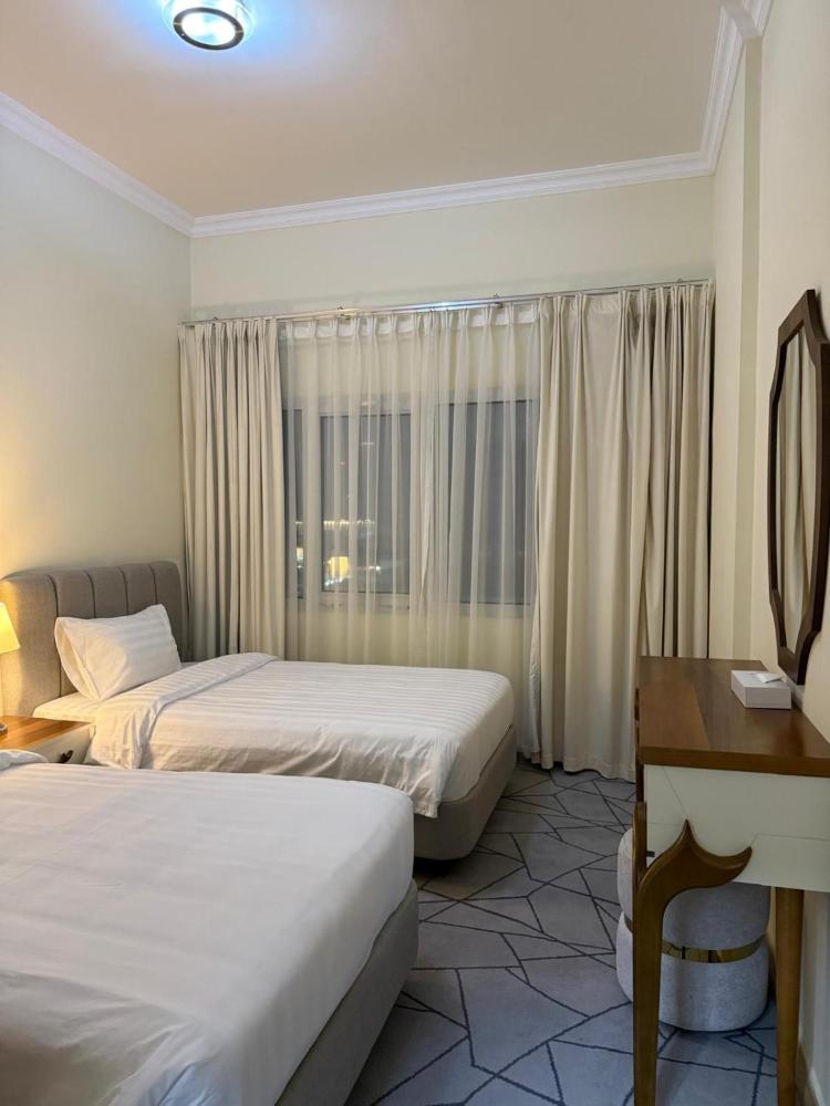 Room Image 3