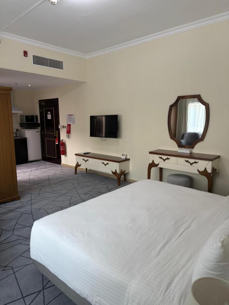 Room Image 2