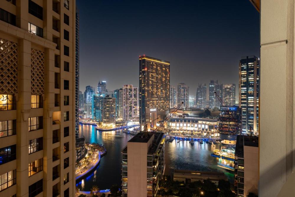 Urban Panda Skyview Hostel JBR