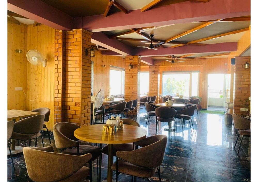 The Aesthetic Hotel & Restaurant