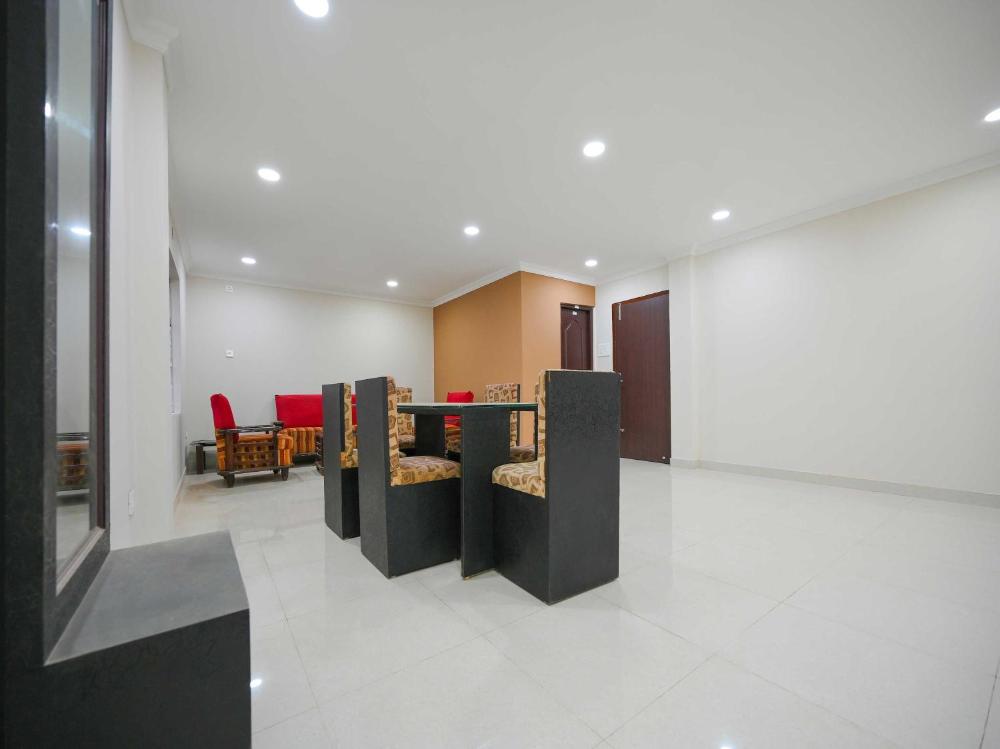 Super Hotel O Namaskar Diamond Key