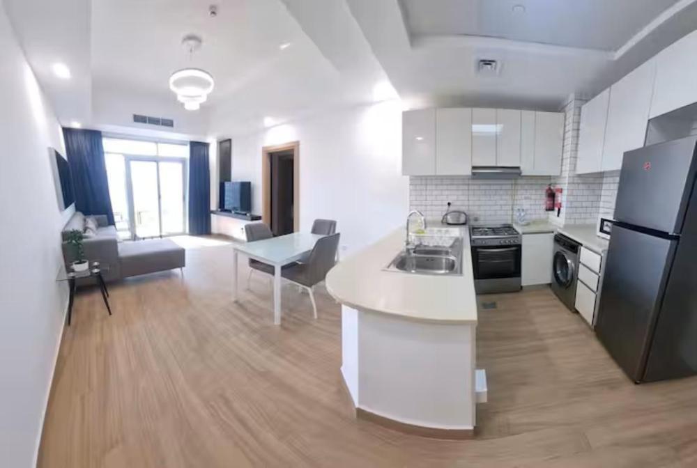 151 Residence Jumeirah Gardens