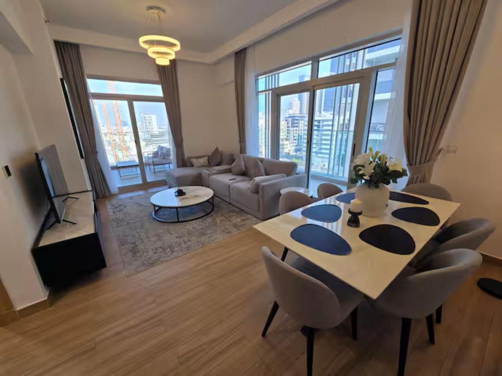 151 Residence Jumeirah Gardens
