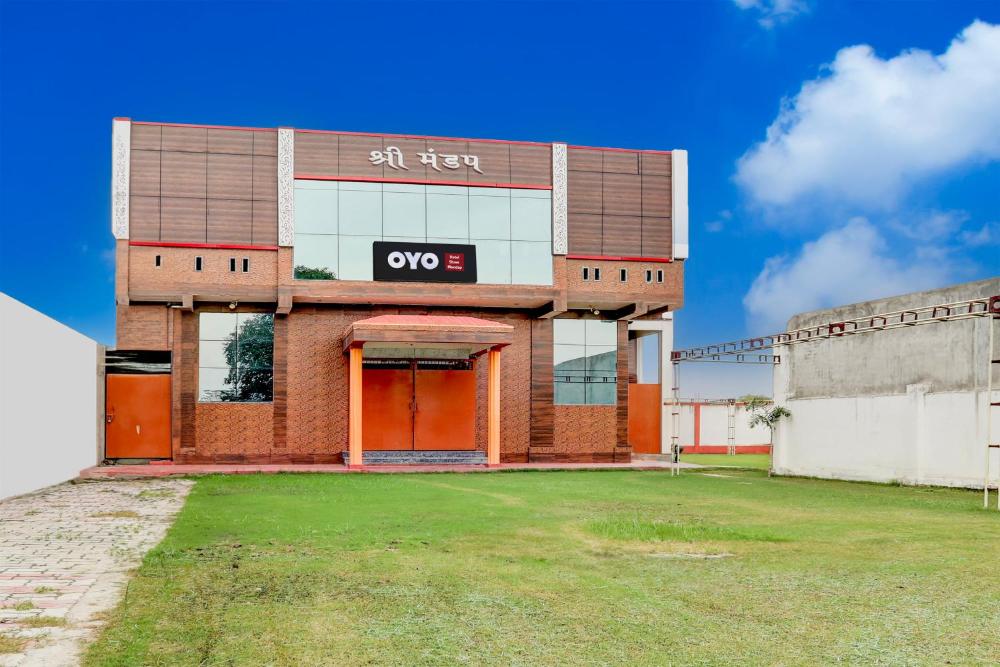 Hotel O SHREE MANDAP HOTEL