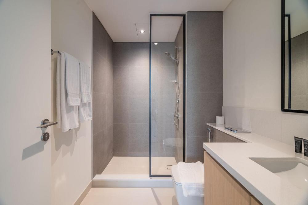 Luxurious 4BR with Boulevard View - 10 min to Burj & Mall