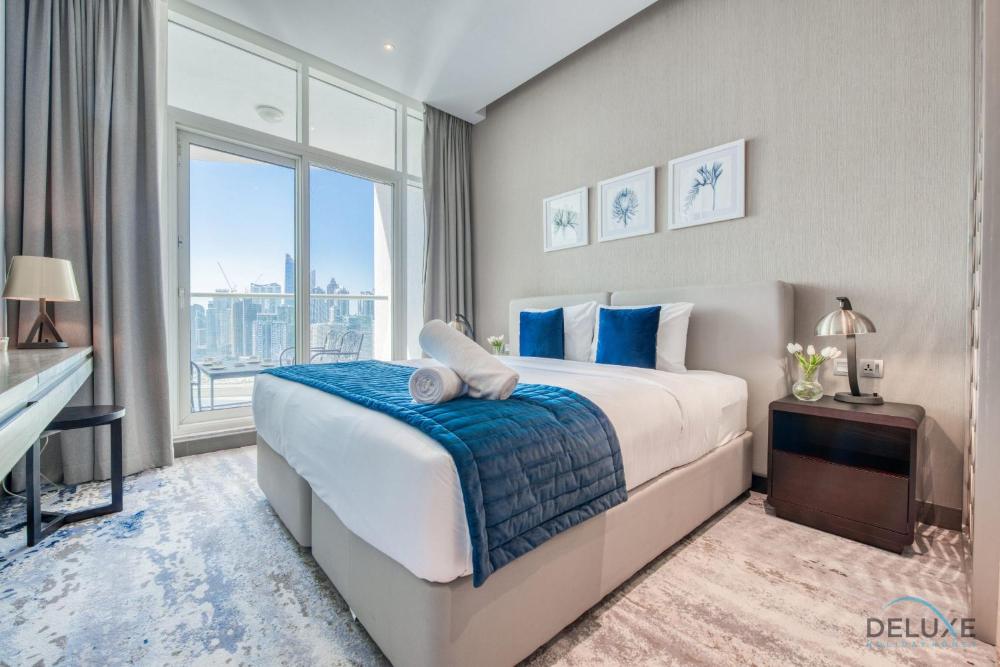 Damac Maison Prive Deluxe Studio with Water Canal View