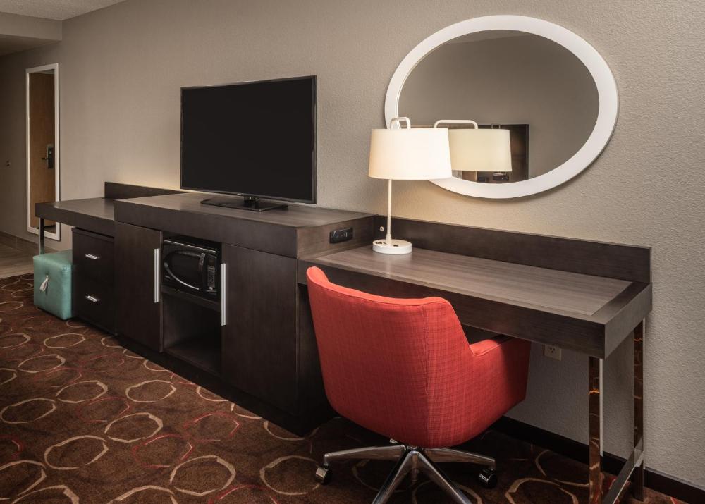Room Image 4