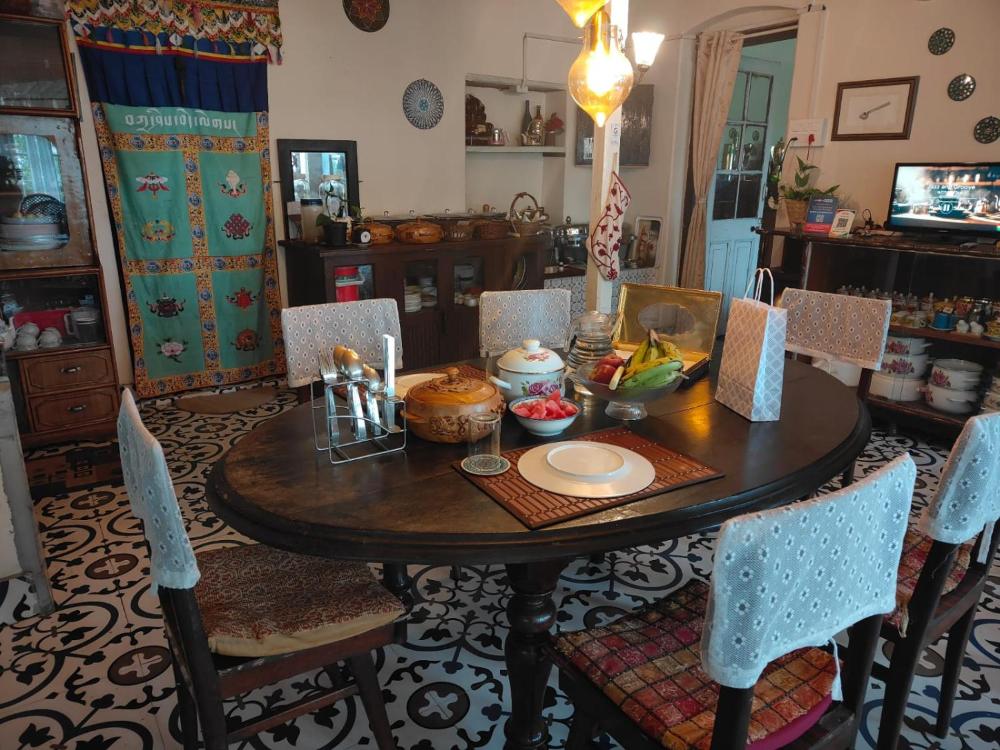 Rose Villa British Colonial Heritage Bungalow Takdah 