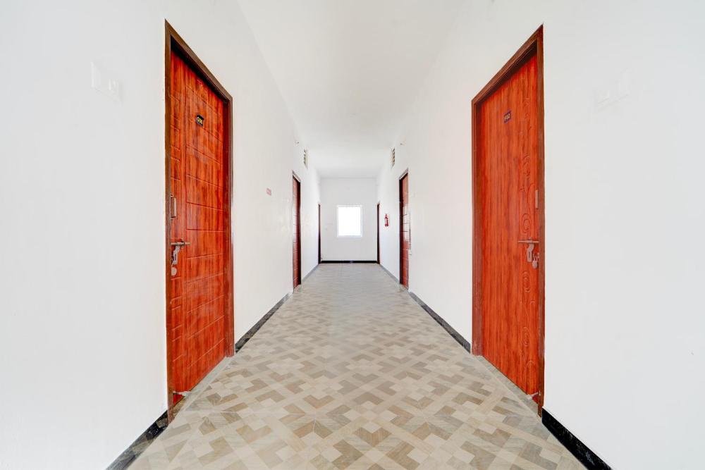 Super Hotel O Neelambur Near PSG ITech