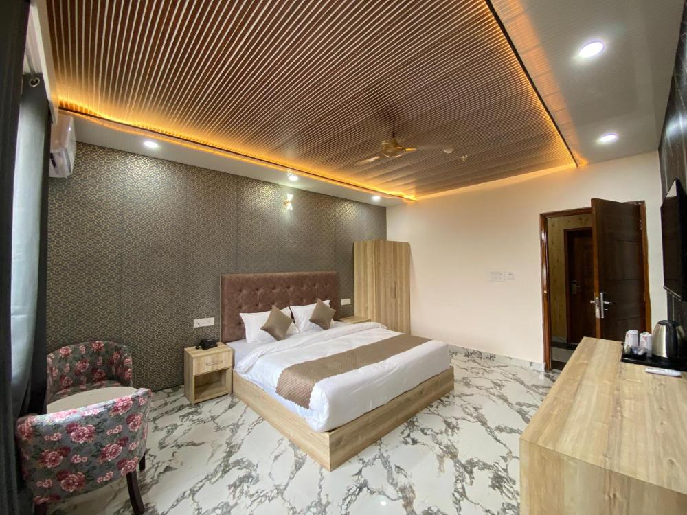 Hotel Ganga Pearl