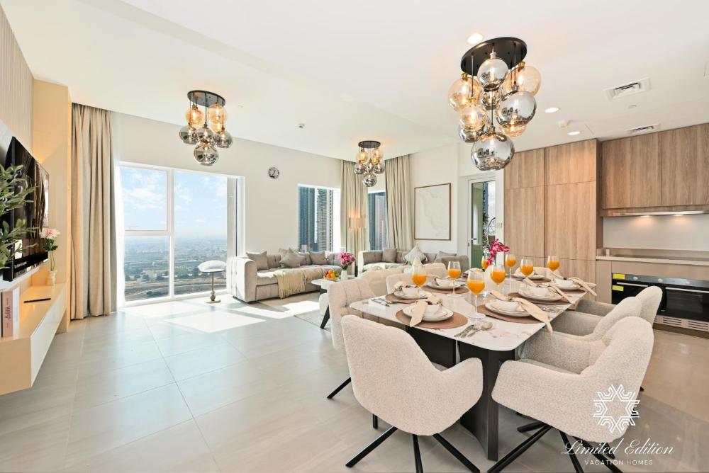 Luxury Apartments - Urban Oasis by Missoni - Business Bay - Canal View - 10 Minutes from Dubai Mall 