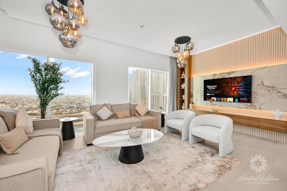 Luxury Apartments - Urban Oasis by Missoni - Business Bay - Canal View - 10 Minutes from Dubai Mall 